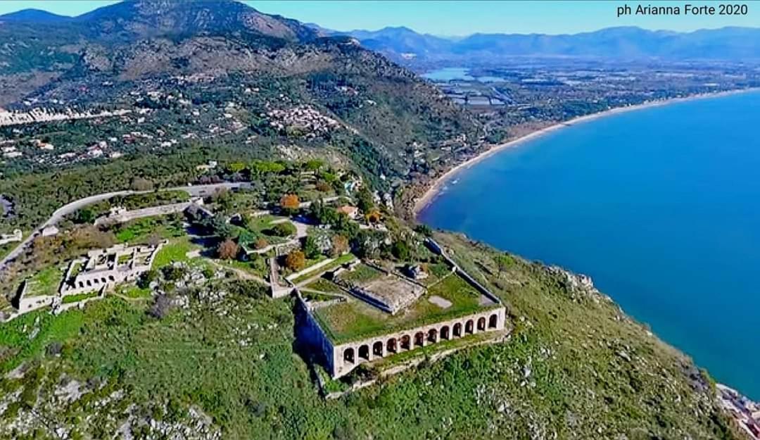 Royal Rooms Terracina Dış mekan fotoğraf