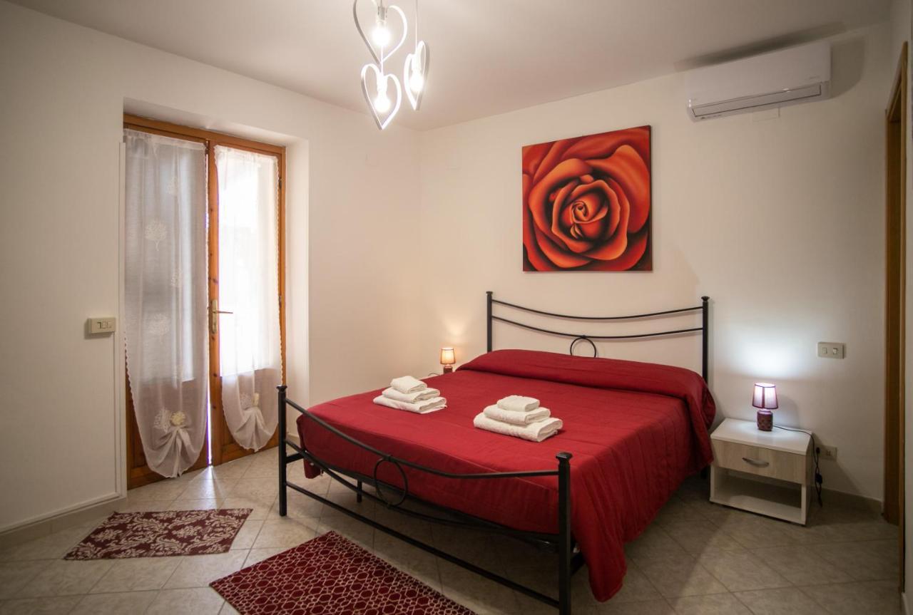 Royal Rooms Terracina Dış mekan fotoğraf